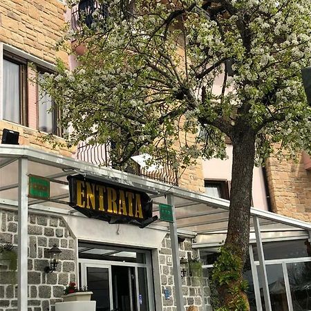 Hotel Iscla Edolo Εξωτερικό φωτογραφία