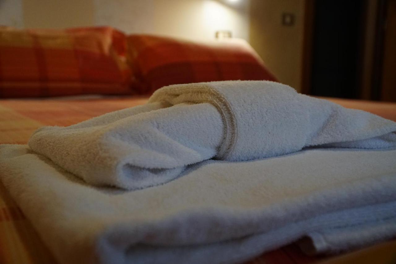 Hotel Iscla Edolo Εξωτερικό φωτογραφία